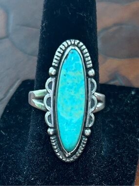 Vintage native stamped and signed sterling and turquoise ring. Sz 6 1/2